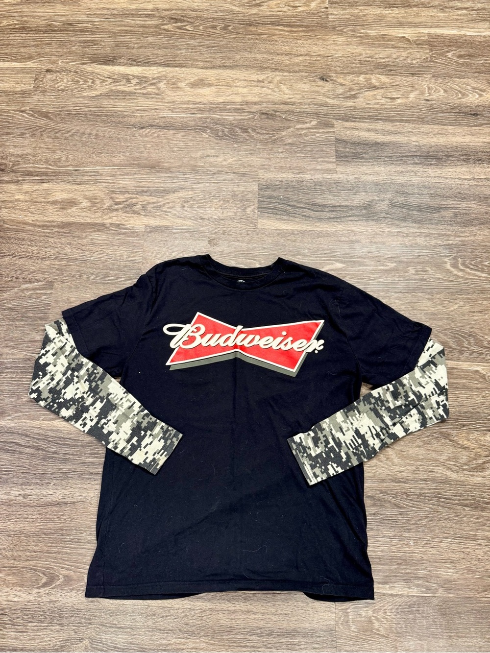 Budweiser 2012 Digi Camo Layered Long Sleeve Graphic T Shirt Black Men's L